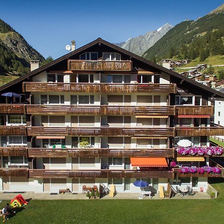 Haus Granit Apartamento Zermatt Exterior foto
